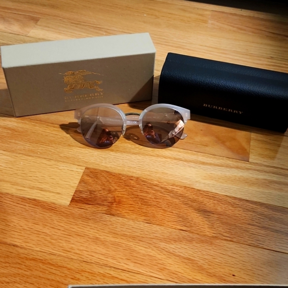 Burberry Sunglasses